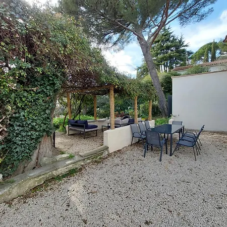 Maison Avec Dependance, Jardin, Clim, Wifi, Garage