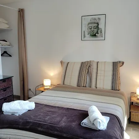 Maison Avec Dependance, Jardin, Clim, Wifi, Garage *