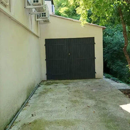 Maison Avec Dependance, Jardin, Clim, Wifi, Garage Casa de Férias *