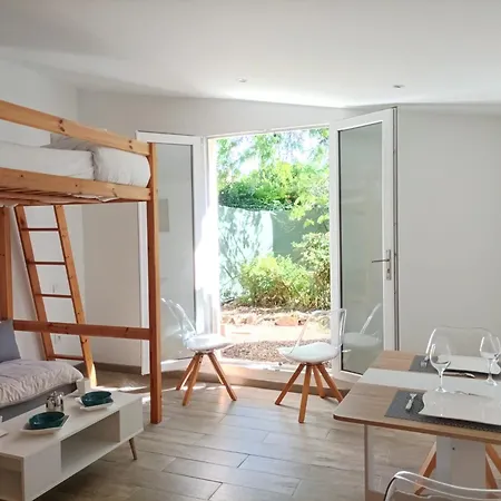 Maison Avec Dependance, Jardin, Clim, Wifi, Garage Casa de Férias